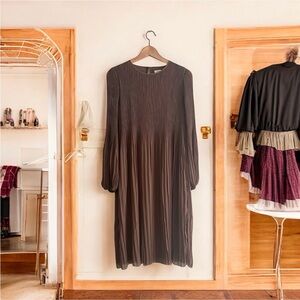 Aritzia Wilfred Daydreamer Dress Midi